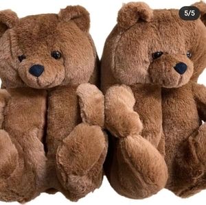 TEDDY BEAR SLIPPERS